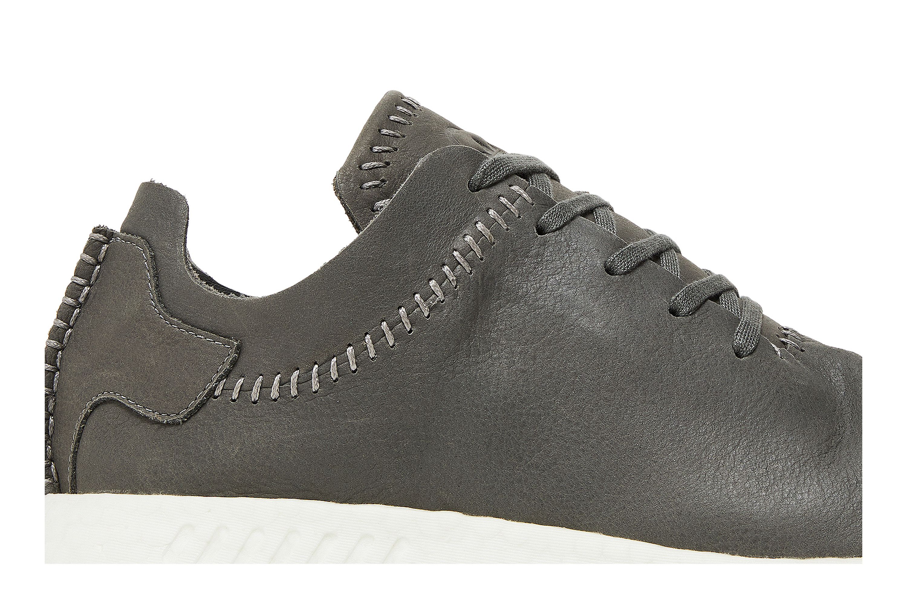 Buy wings horns x NMD R2 Ash BB3117 GOAT