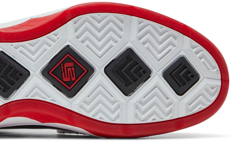 Nike LeBron Zoom Soldier 3 POP