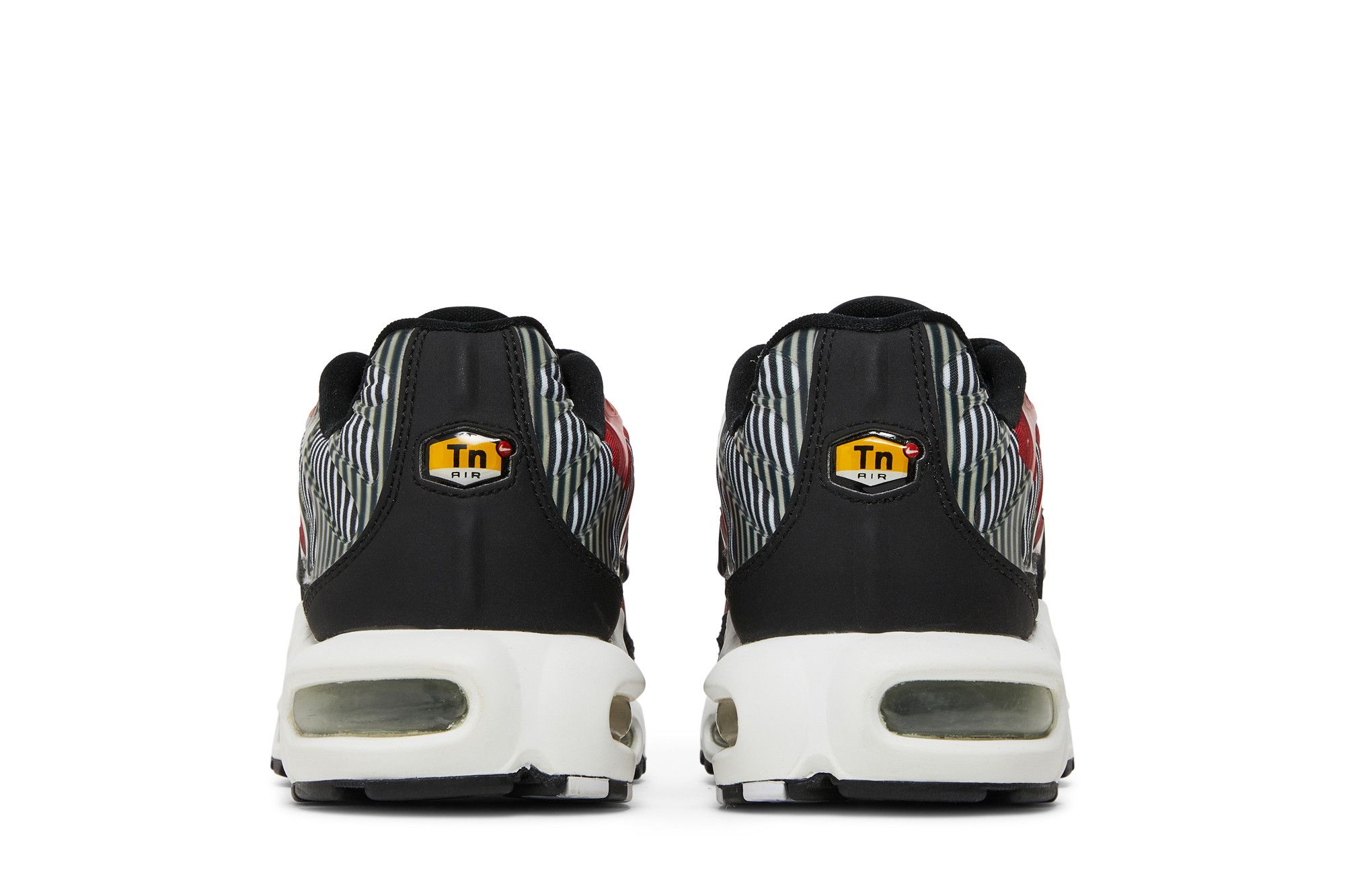 air max plus big logo