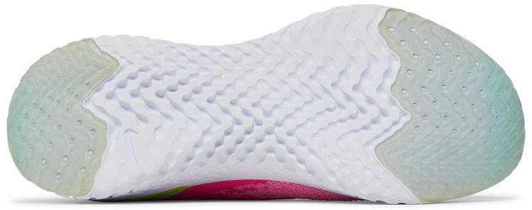 Nike Wmns Epic Phantom React Flyknit Psychic Pink