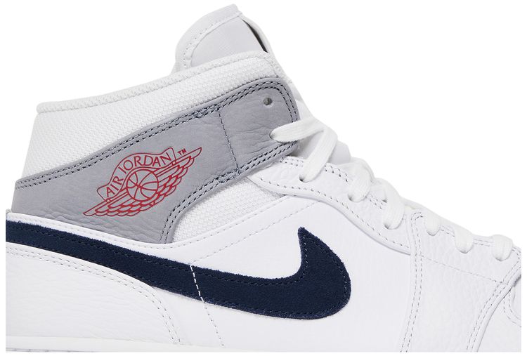 Air Jordan 1 Mid Paris