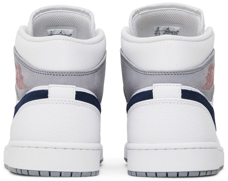 Air Jordan 1 Mid Paris