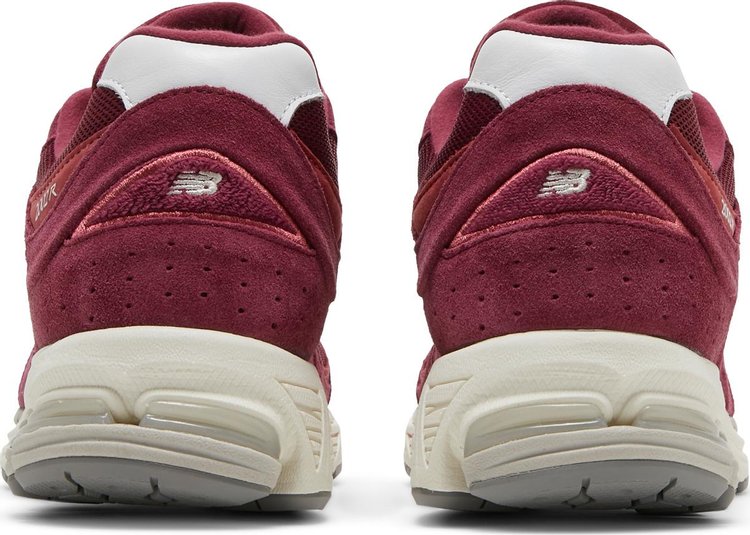 2002R Suede Pack   Garnet Deep Earth Red