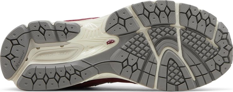 2002R Suede Pack   Garnet Deep Earth Red