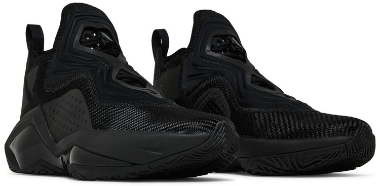 LeBron Soldier 14 Black
