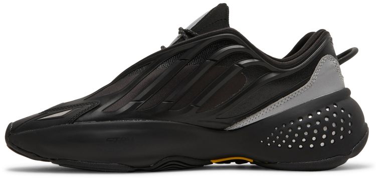 Guccimaze x adidas Ozrah Stay Techno