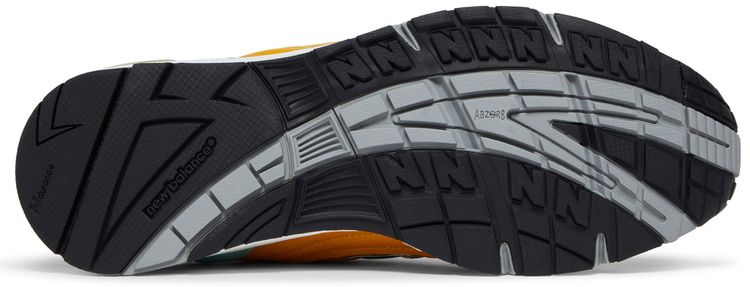 Sneakersnstuff x New Balance 991 Made in England Secret Colorway