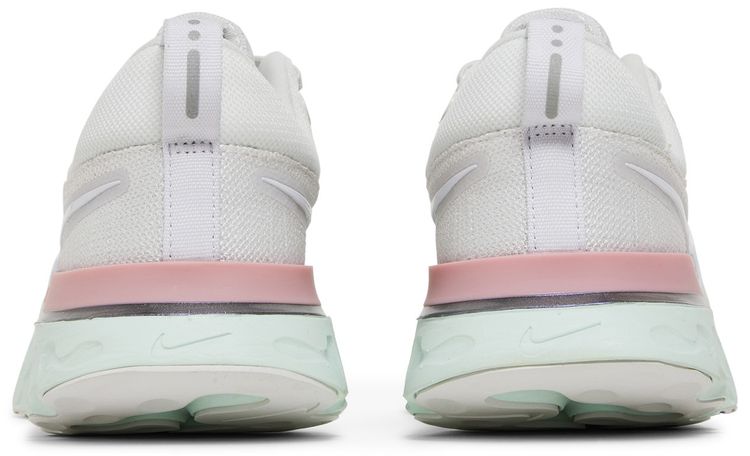 Nike Wmns React Infinity Run Flyknit 2 Platinum Tint