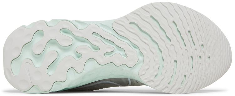 Nike Wmns React Infinity Run Flyknit 2 Platinum Tint