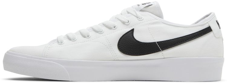 Nike Blazer Court SB White Black
