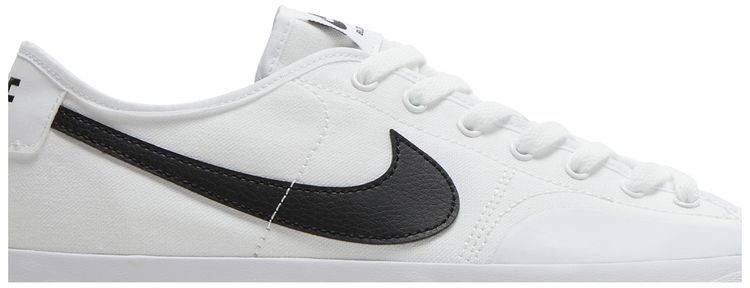 Nike Blazer Court SB White Black