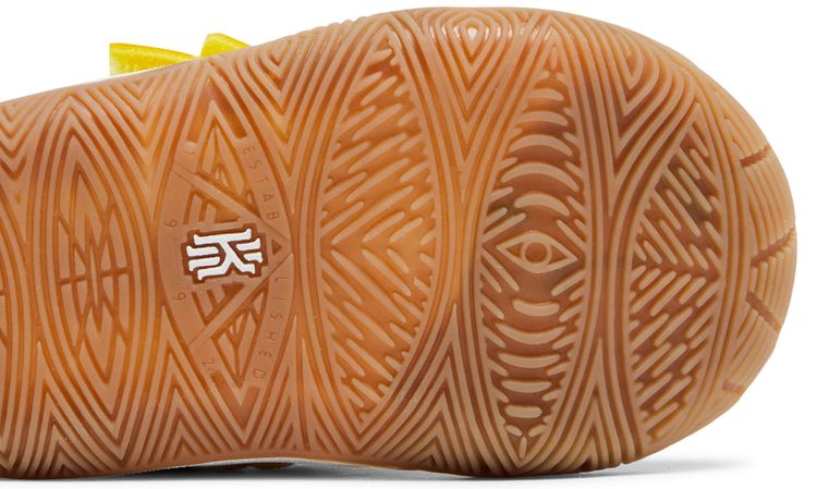 SpongeBob SquarePants x Nike Kyrie 5 TD SpongeBob