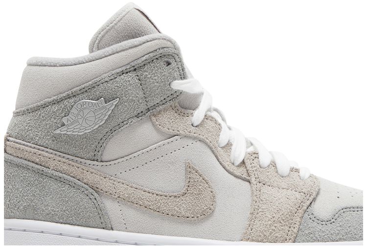 Wmns Air Jordan 1 Mid SE Particle Grey