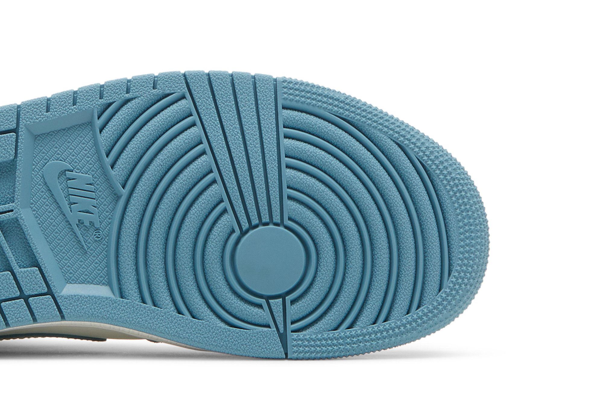 jordan 1 university blue sole