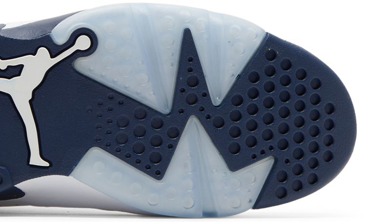 Air Jordan 6 Retro Midnight Navy 2022