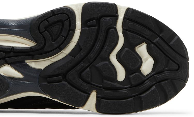 Asics Gel Preleus Black