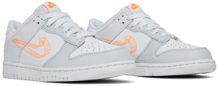 Nike Dunk Low SE GS 3D Swoosh