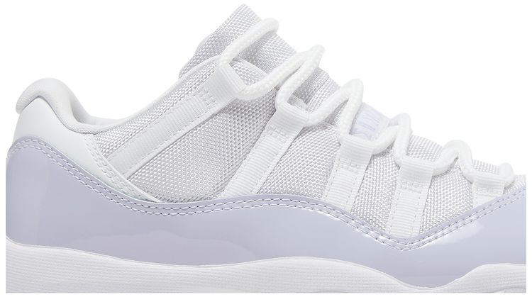 Wmns Air Jordan 11 Retro Low Pure Violet