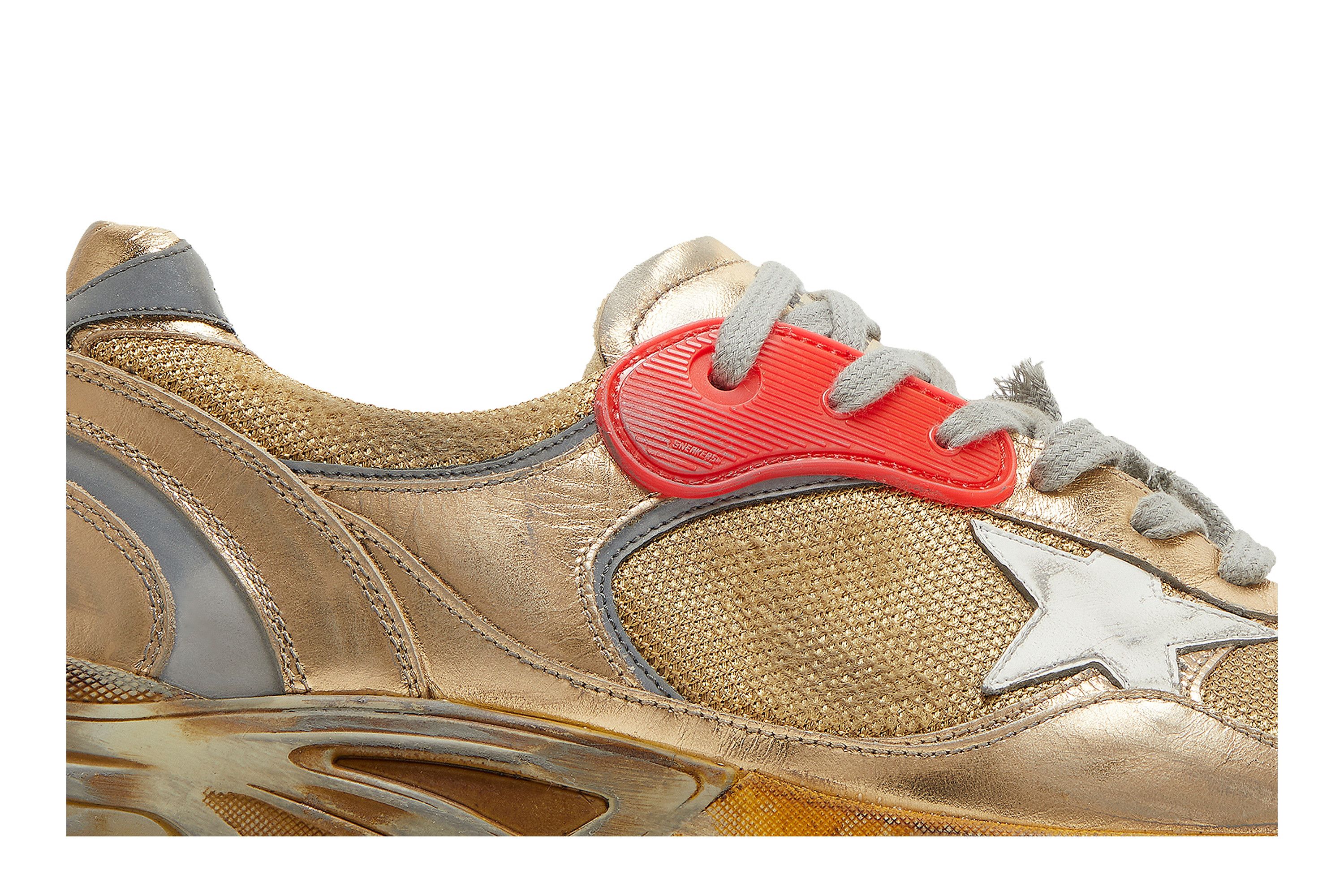 Golden ｜SNEAKERS (GMF00199 F005207 35875) Golden Goose Super Star Leather Sneakers | Neutrals | FARFETCH