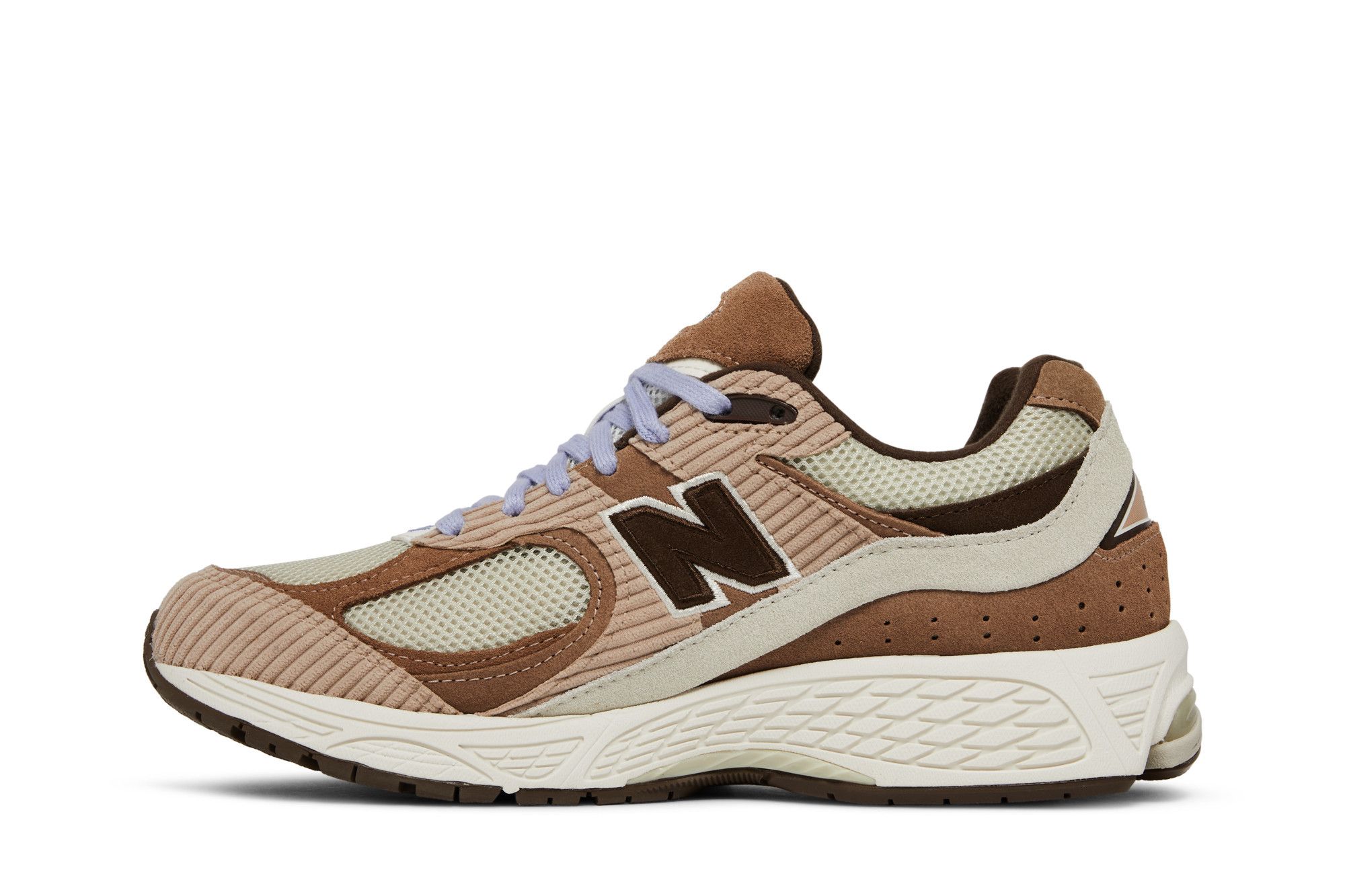 入手困難*New Balance 2002R SSENSE Exclusive Corduroy Buy 2002R 'Brown Corduroy' SSENSE Exclusive - M2002RSS | GOAT