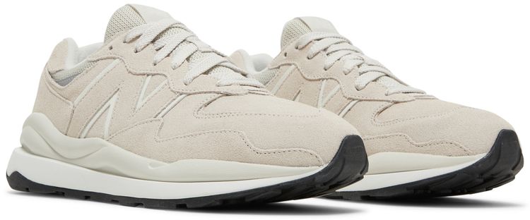 New Balance 5740 Moonbeam