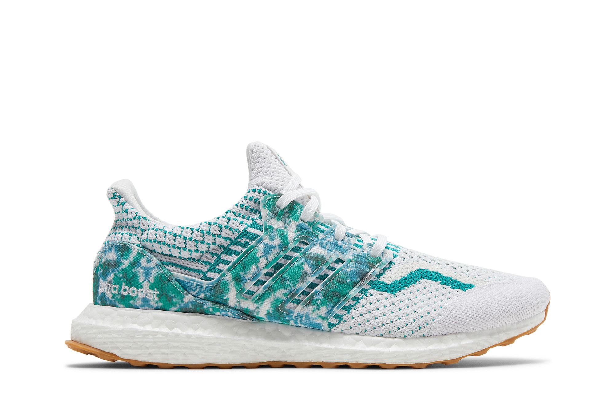 Ultra boost white and green cheap