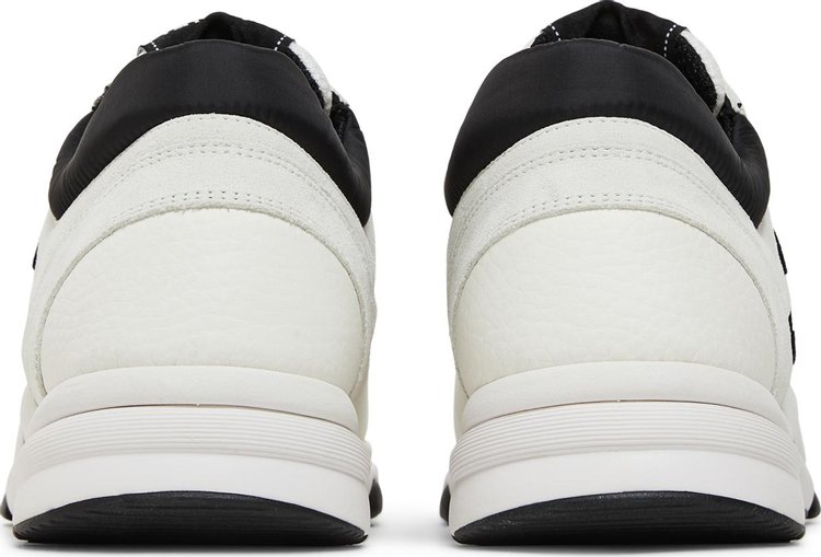 Chanel Sneaker White Black