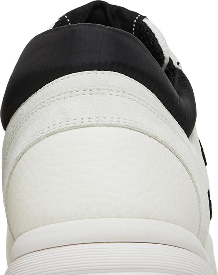 Chanel Sneaker White Black