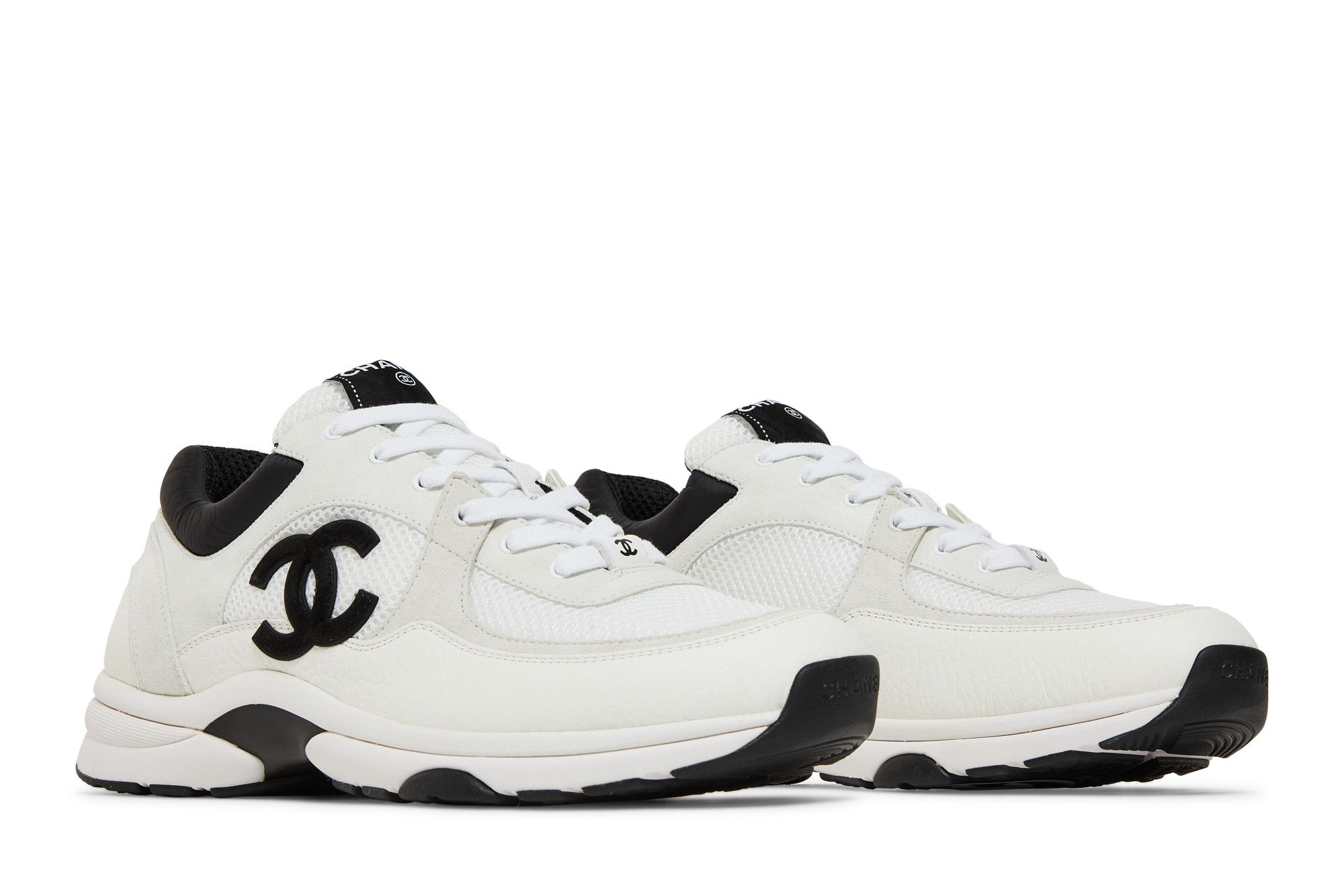 Achetez des Chanel Sneaker White Black G38301 Y55720 K3846 GOAT FR
