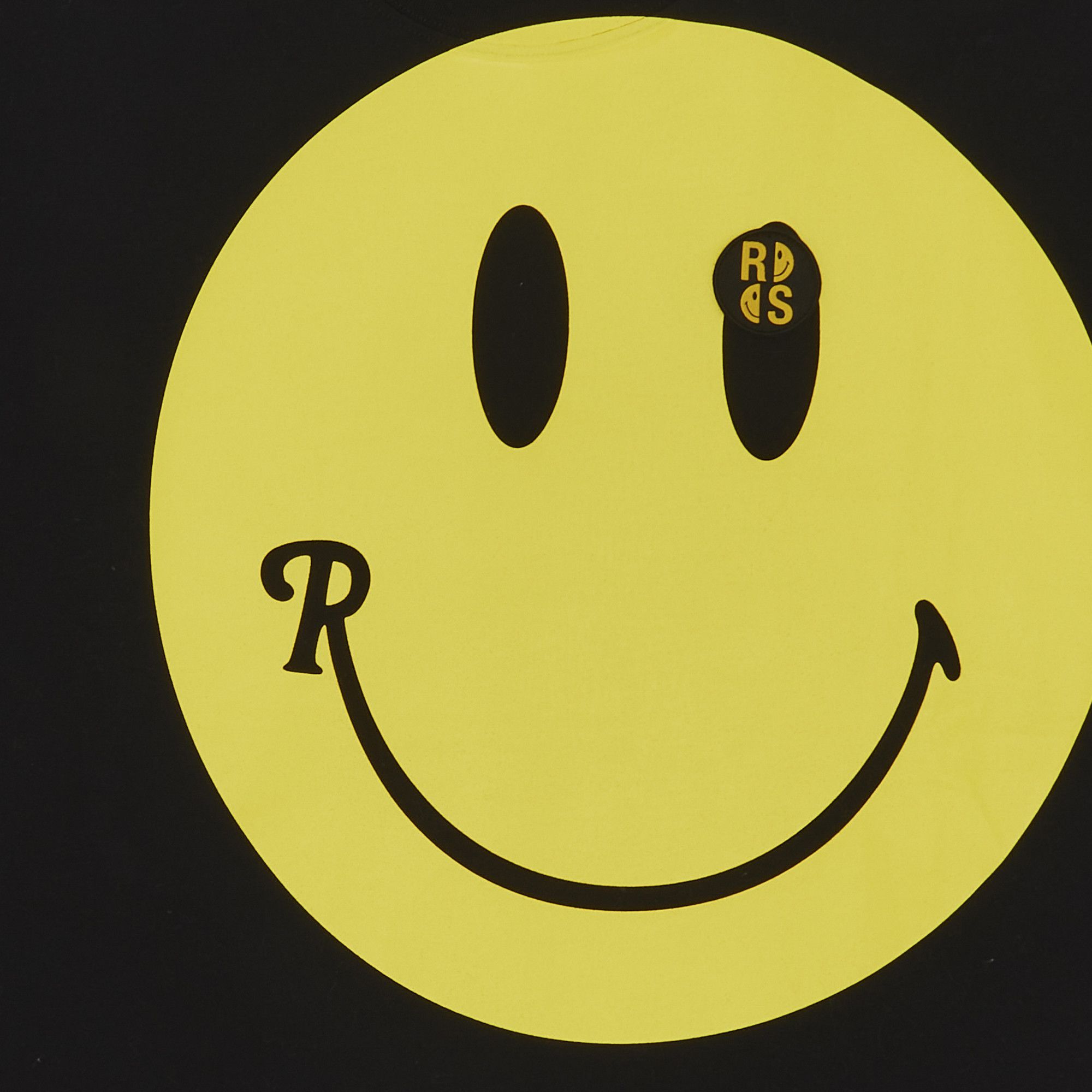 【RAF SIMONS】 BIG SMILE T-Shirt NWT RAF SIMONS Black X Smiley Print Big Fit T-Shirt Size XS