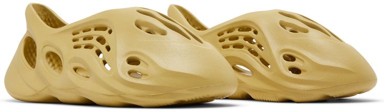 Yeezy Foam Runner Sulfur
