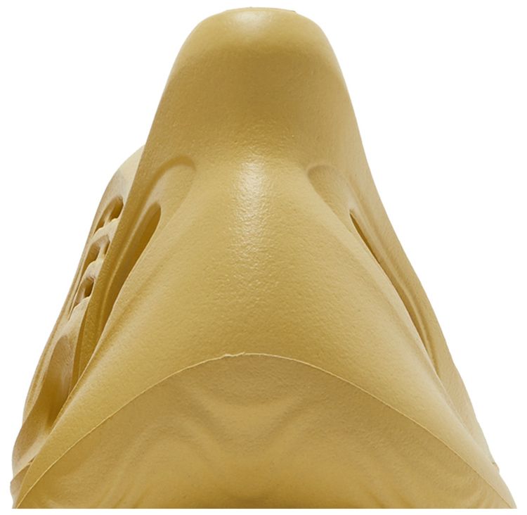 Yeezy Foam Runner Sulfur