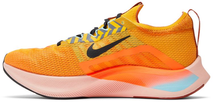 Nike Zoom Fly 4 University Gold