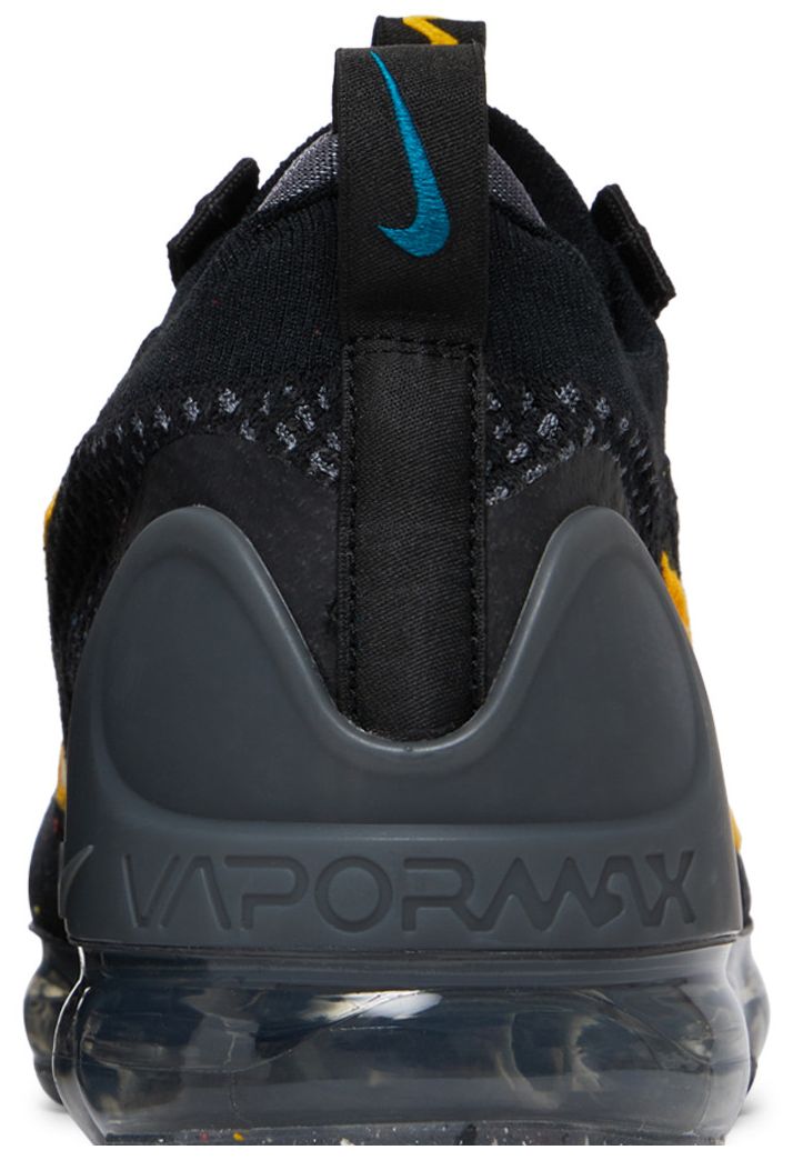 Nike Air VaporMax 2021 Flyknit Black University Gold