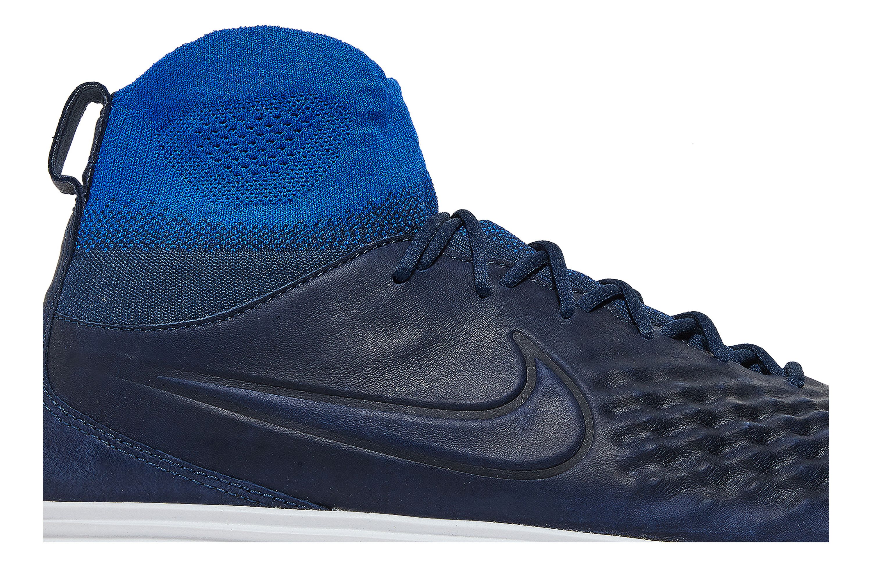 Lunar magista ii flyknit fc deals