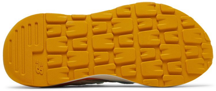 Wmns 5740 Multi Color