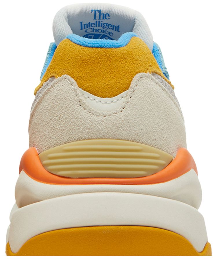 Wmns 5740 Multi Color