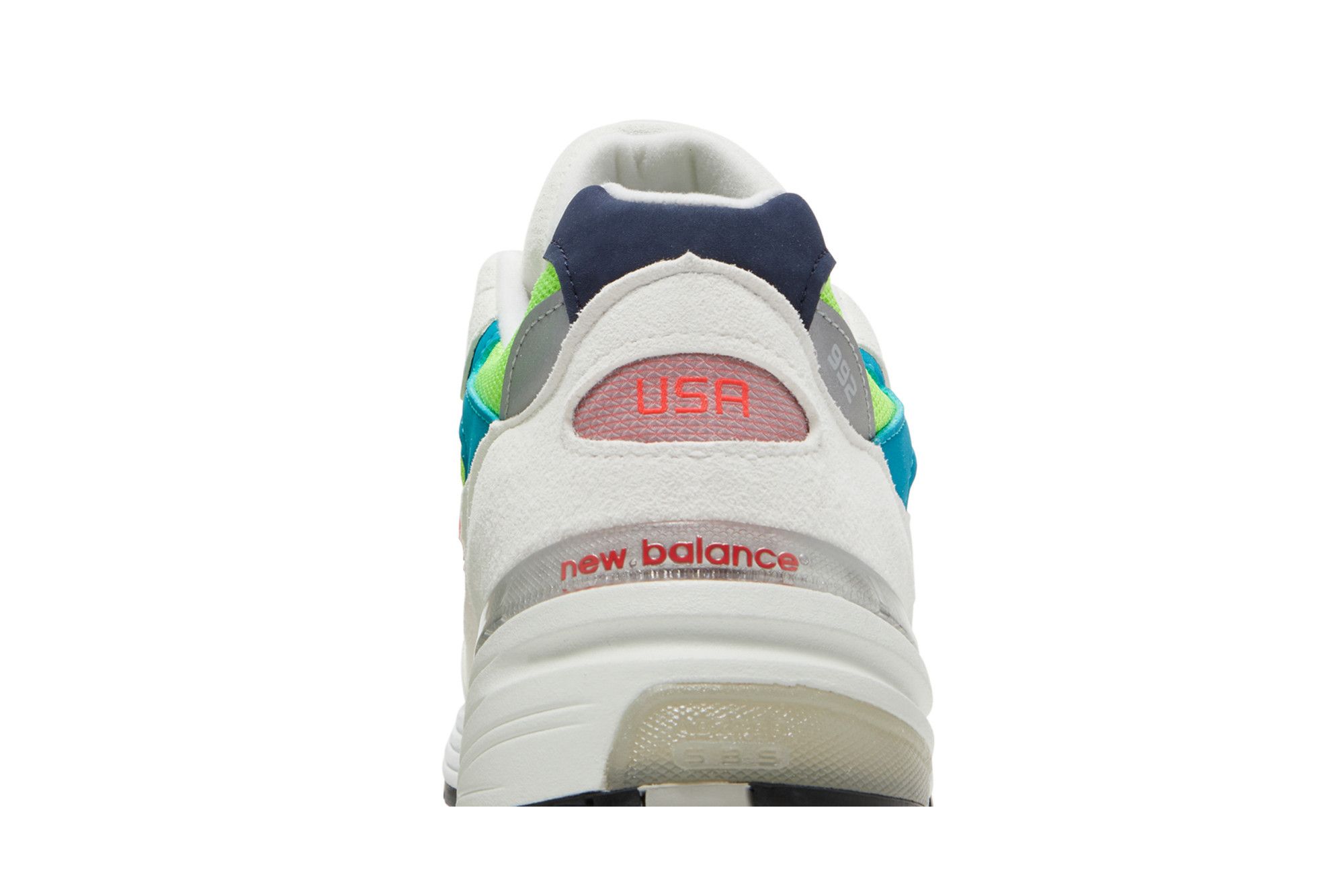 スニーカー [NEW BALANCE] A shoe straight from the heavens! Neon & White NEW BALANCE 530 Little Kids Shoes - WHITE | Tillys