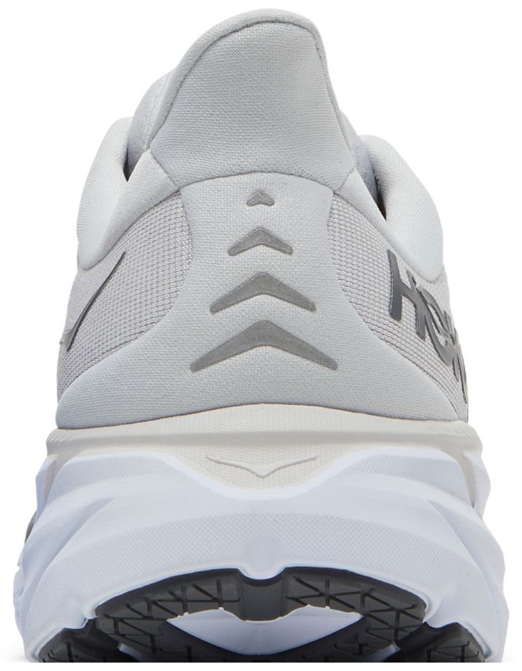 HOKA Clifton 8 2E Wide Lunar Rock Nimbus Cloud