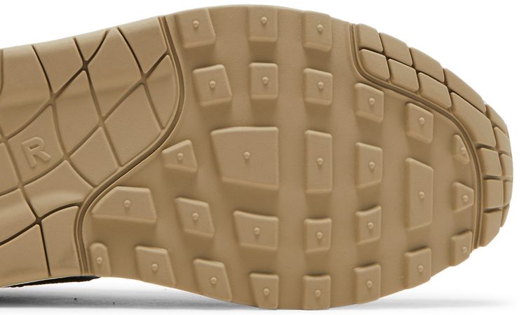 Nike Concepts x Air Max 1 SP Far Out Special Box