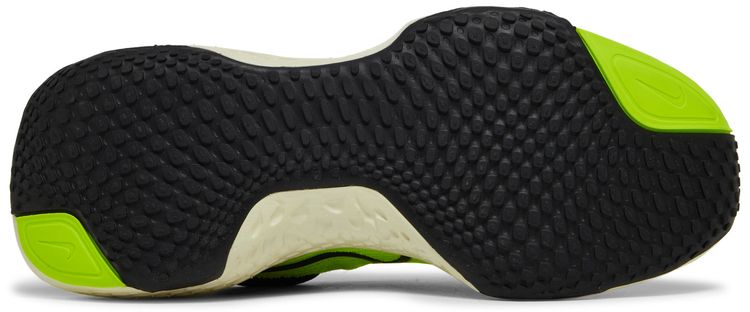 Nike ZoomX Invincible Run Flyknit Volt