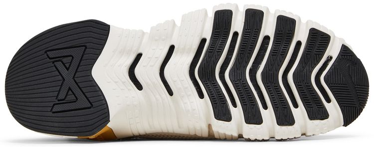 Nike Wmns Free Metcon 3 Light Orewood Brown