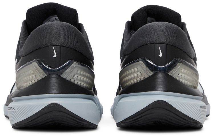 Nike Air Zoom Vomero 16 Black Metallic Silver