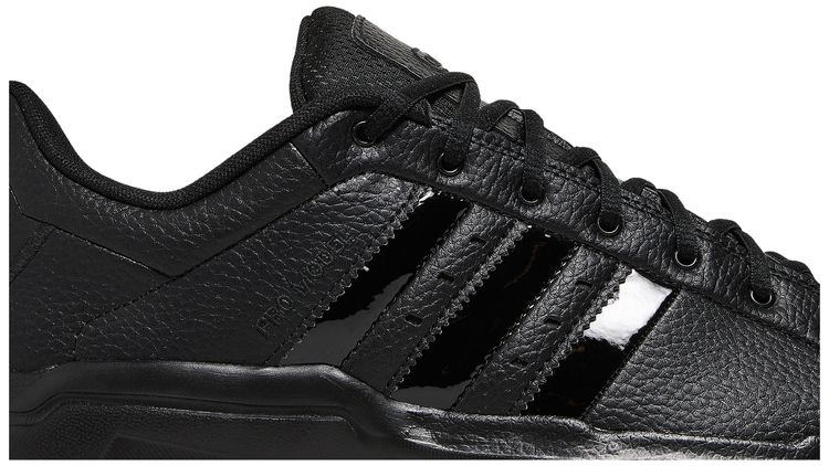 Adidas Pro Model 2G Low Triple Black