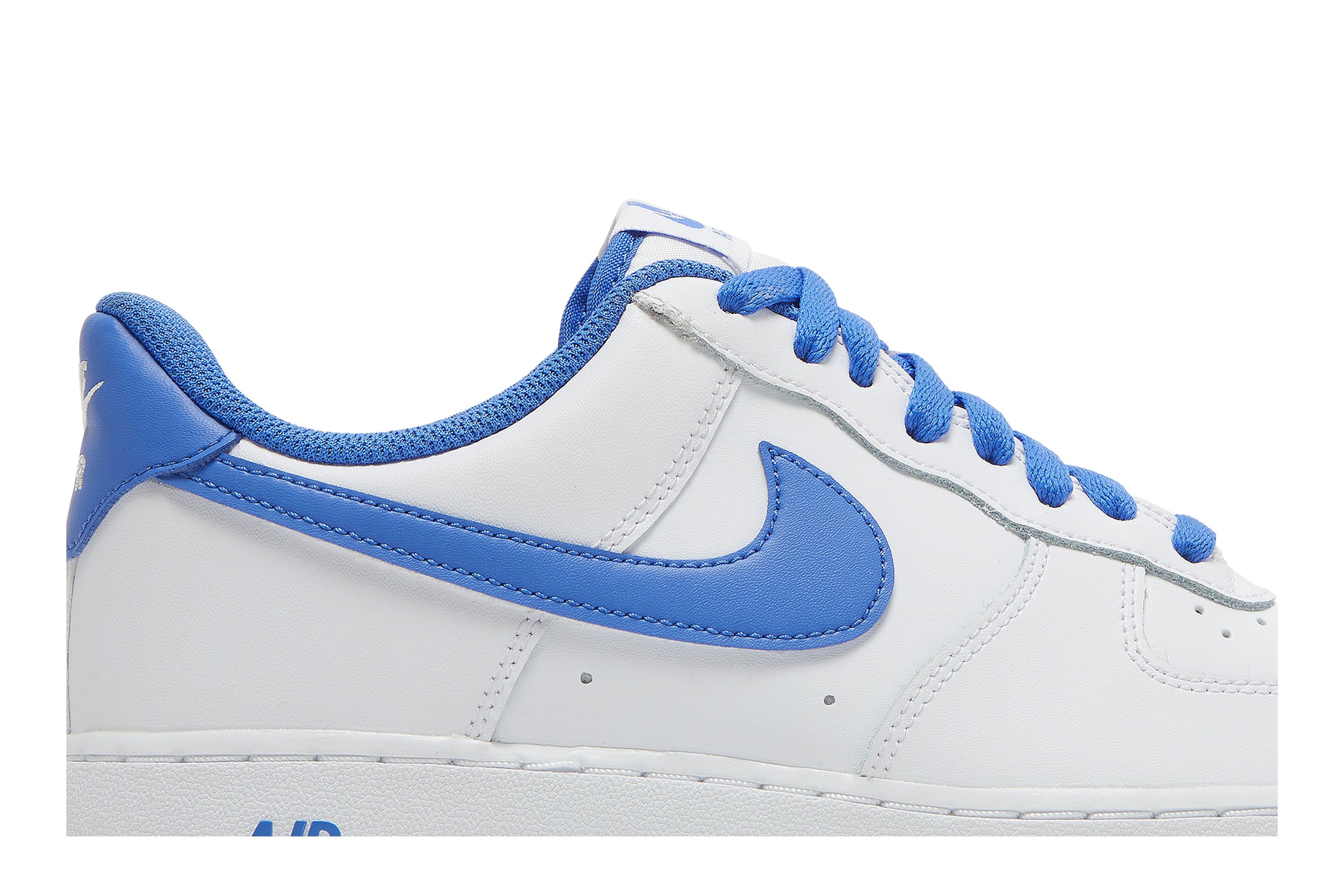 Buy Air Force 1 07 White Medium Blue DH7561 104 GOAT CA