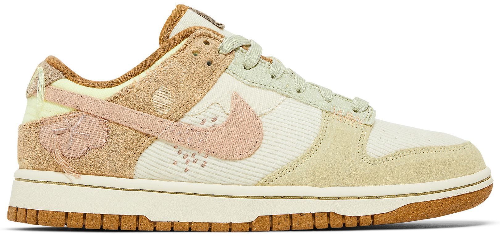 wmns dunk distort