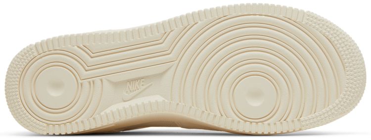 Nike Wmns Air Force 1 07 Peace