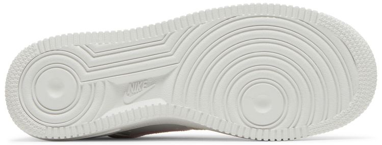 Nike Wmns Air Force 1 07 Chenille Swoosh