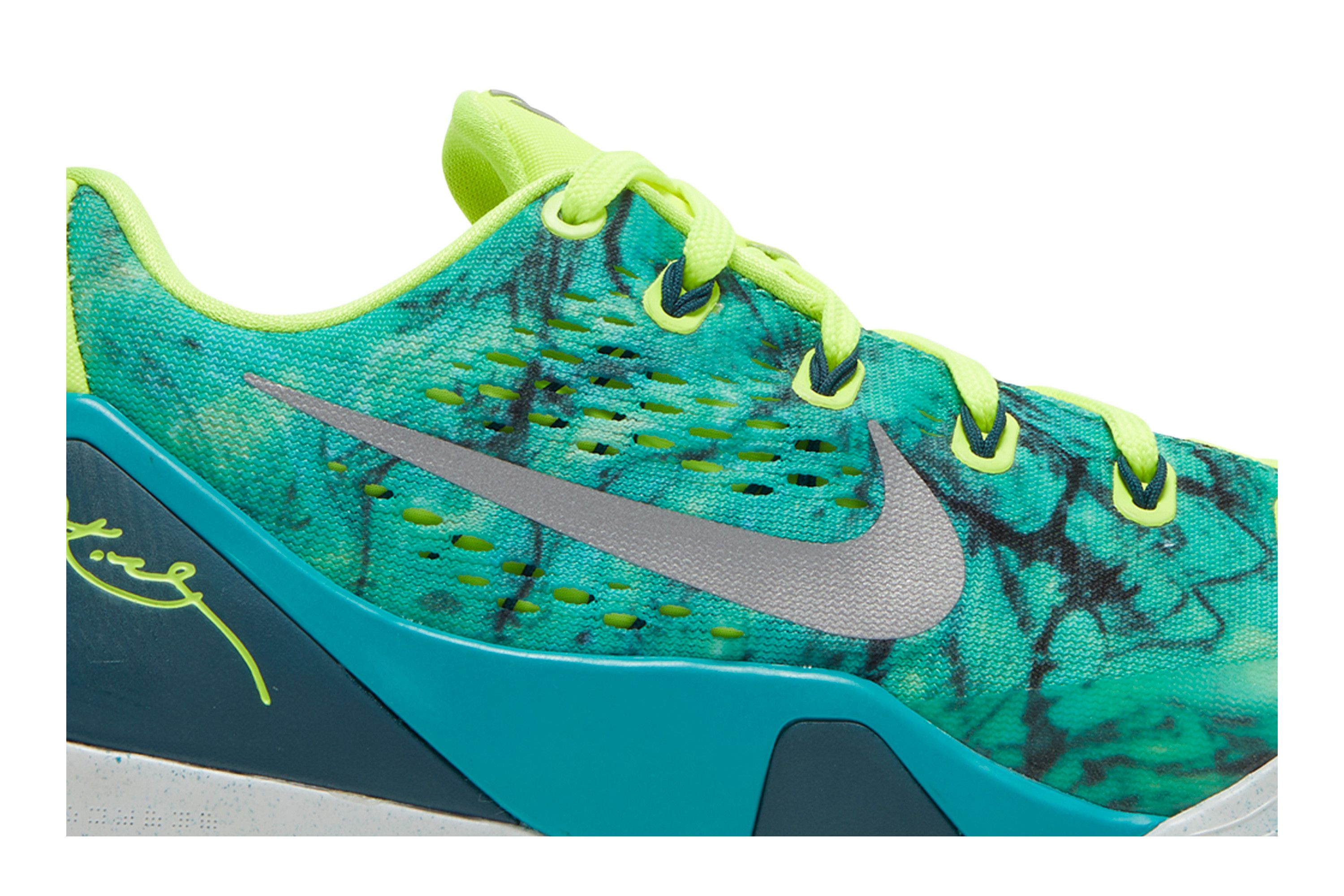 Kobe ad easter new arrivals