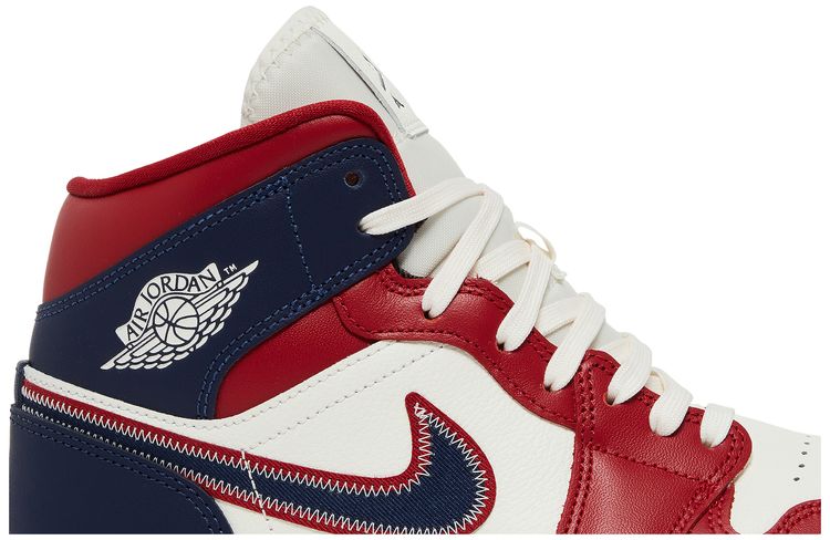 Wmns Air Jordan 1 Mid SE USA 2022
